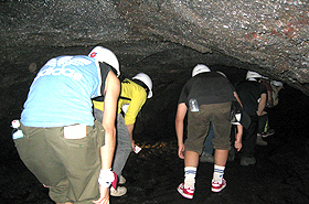 洞窟イメージ